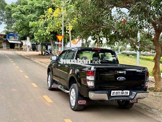 Ford Ranger XLT 2013 Số sàn Dầu Đen