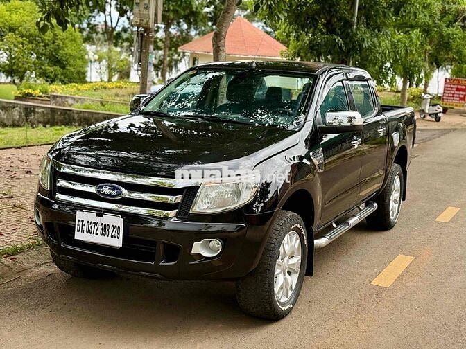 Ford Ranger XLT 2013 Số sàn Dầu Đen