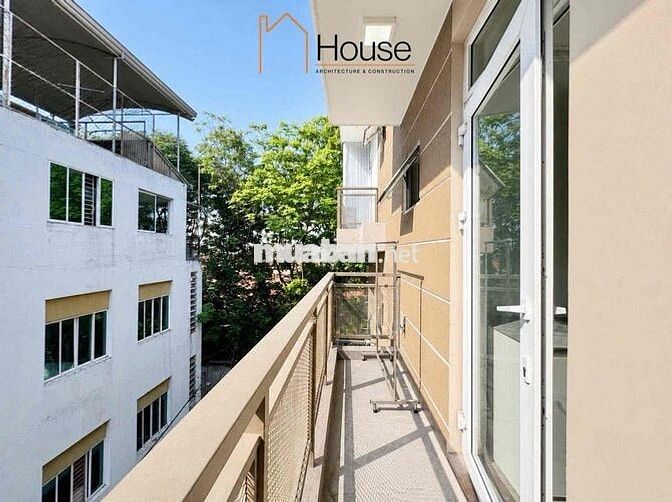 CHO THUÊ PHÒNG BAN CÔNG 40M² - QUẬN 10, P. DIÊN HỒNG GẦN VẠN HẠNH MALL