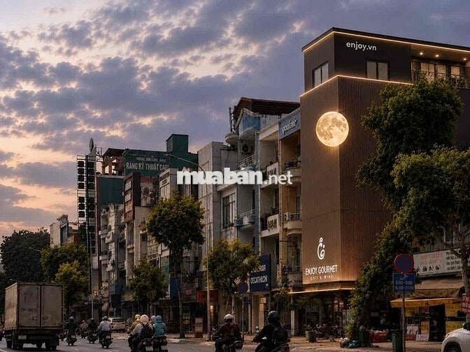 Chính chủ cho thuê 2 sàn văn phòng toà nhà góc 2 MT Cộng Hoà
