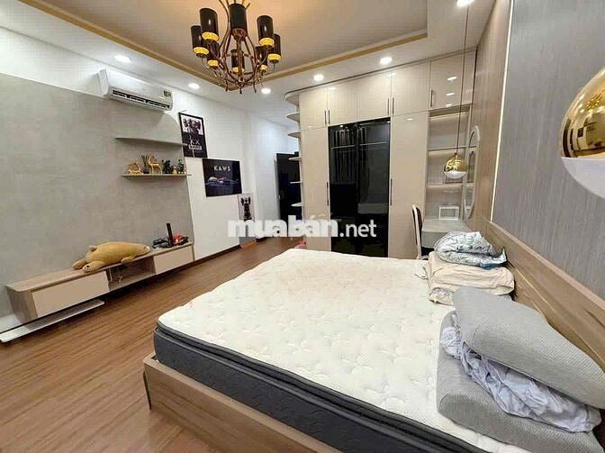 cho thuê nhà MT đường Huỳnh tấn phát Q7 vừa ở vừa kinh doanh