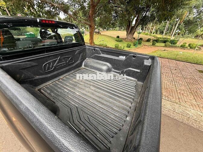 Ford Ranger XLT 2013 Số sàn Dầu Đen