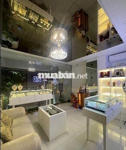 Ngay Cầu Thủ Thiêm ! Mặt Tiền Nguyễn Hữu Cảnh 200m2 Có Hầm 4 Tầng Mới
