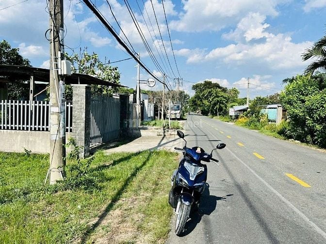 Bán Gấp 100m2 Đường Nguyễn Văn Khạ, Thị Trấn Củ Chi, Sổ Hồng Riêng