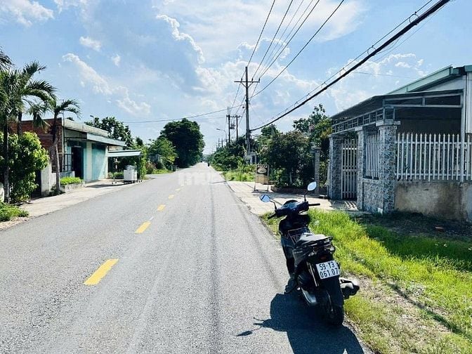 Bán Gấp 100m2 Đường Nguyễn Văn Khạ, Thị Trấn Củ Chi, Sổ Hồng Riêng