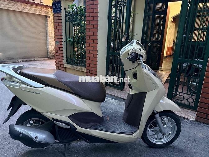 Honda Lead 2018 Vàng kem