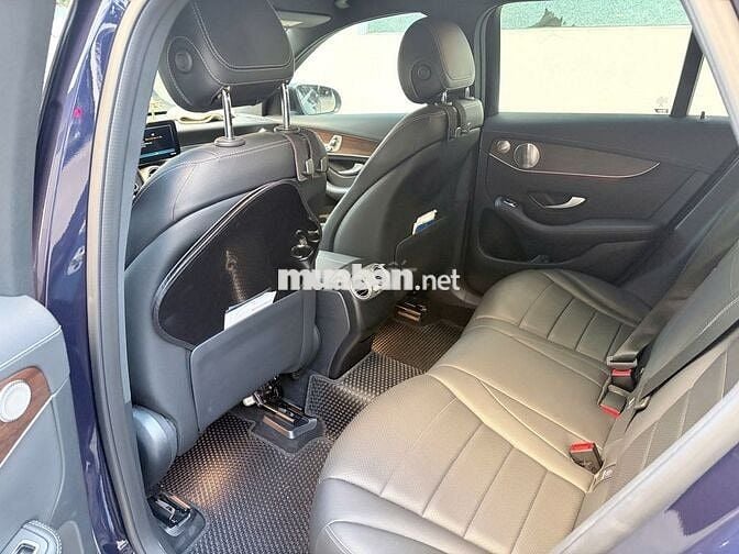GLC200 4Matic V1 2022 Lướt 24.000 km