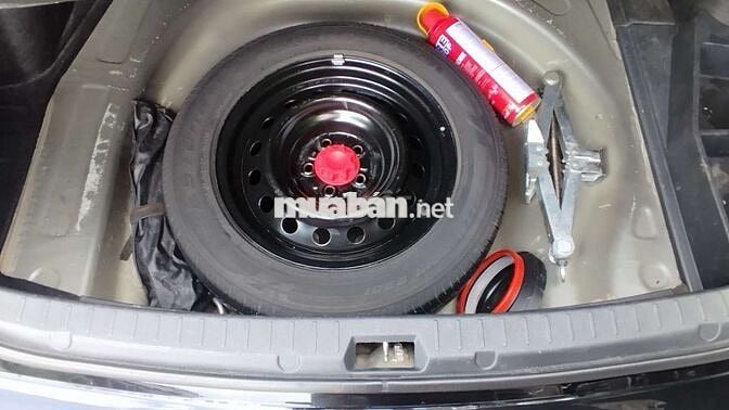 Toyota Corolla Nhật Tự động màu Đen