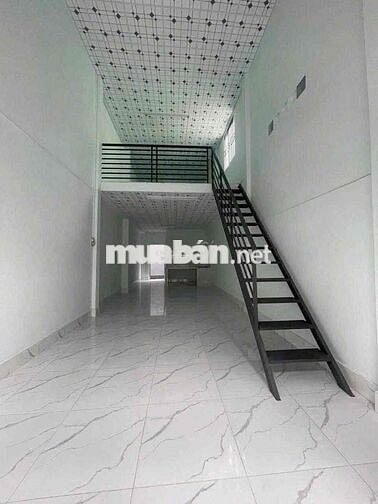 Nhà trục chính Hẻm 30/4 (thuận tiện kinh doanh)