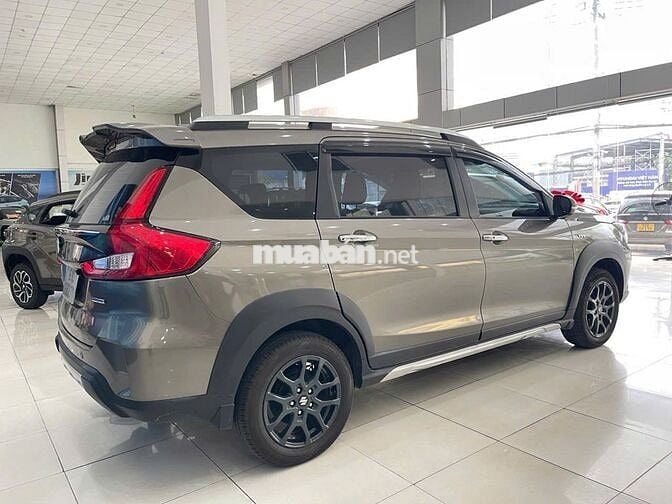 Suzuki XL7 Hybrid 2024 Xám 15.000 km cực đẹp