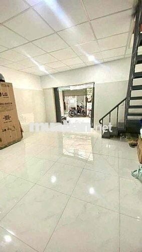 cho thuê nhà mới, 3 phòng ngủ hẻm lớn thoại ngọc hầu