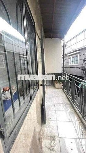 cho thuê nhà mới, 3 phòng ngủ hẻm lớn thoại ngọc hầu