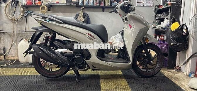 Honda SH 350i Trắng Nhập khẩu