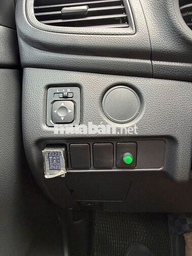 Mitsubishi Triton 2022 Tự động Dầu Cam