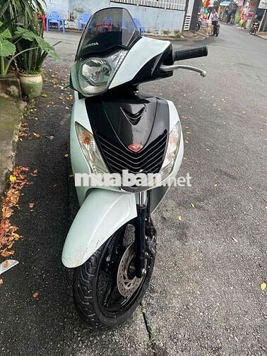 Honda SH Trắng nhập ý 2009 chính chủ