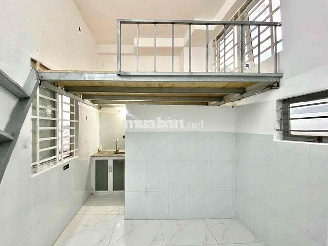 PHÒNG GÁC/STUDIO - THANG MÁY QUẬN 4