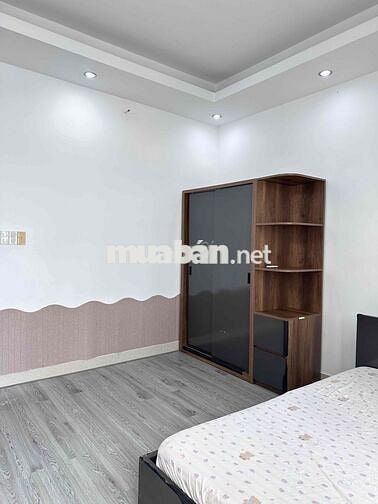 🏡 Cho thuê nhà nguyên căn 3 tầng, 3PN 3WC, hẻm xe hơi - Dọn vào ở ngay