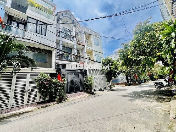 ĐẤT ĐẸP KHU DÂNTRÍ CAO TRƯỜNG THỌ_HẺM NHỰA 5M_ GIÁ 4.85 TỶ_NGANG 4.2M 