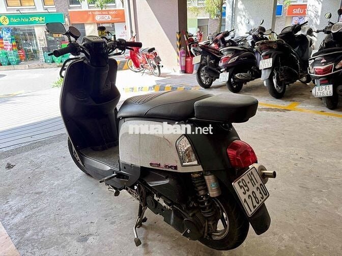 Yamaha Cuxi FI 2012 Trắng Cute !!!