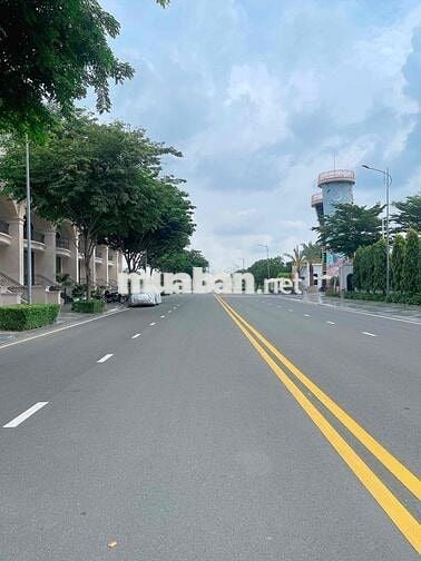 CHO THUÊ MẶT BẰNG TẦNG TRỆT SHOPHOUSE VẠN PHÚC CITY – TRỤC CHÍNH ĐINH