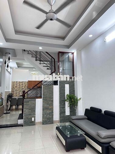🏡 Cho thuê nhà nguyên căn 3 tầng, 3PN 3WC, hẻm xe hơi - Dọn vào ở ngay