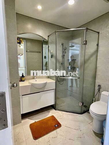 🏙️ **CHO THUÊ CĂN HỘ VINHOMES CENTRAL PARK – LANDMARK 5**