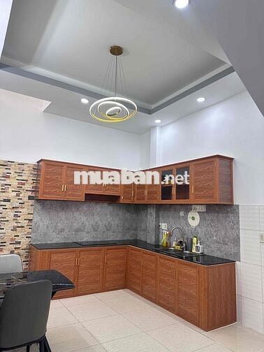 🏡 Cho thuê nhà nguyên căn 3 tầng, 3PN 3WC, hẻm xe hơi - Dọn vào ở ngay