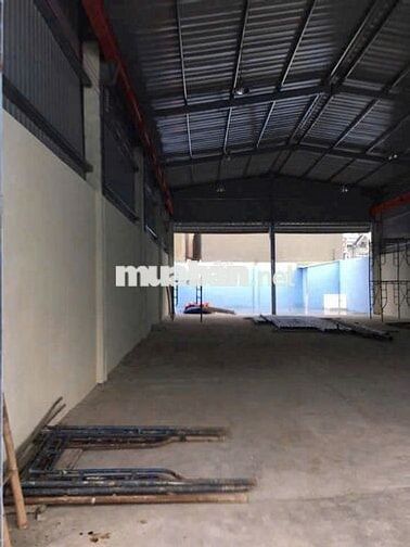 HOT- Bán gấp nhà xưởng 11x45, mặt tiền Kênh T1 Bà Điểm, gần Phan V Hớn