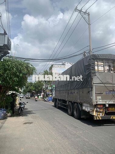 Bán ks đang kinh doanh, 5x36m, 27 phòng, Mt Tiền Lân, Hốc Môn