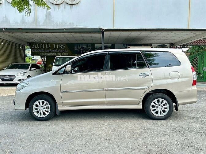 Toyota Innova 2014