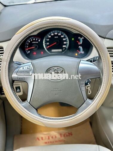 Toyota Innova 2014