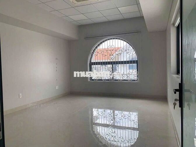CHO THUÊ BIỆT THỰ HIMLAM KÊNH TẺ - P. TÂN HƯNG – QUẬN 7 – GIÁ 95 TRIỆU