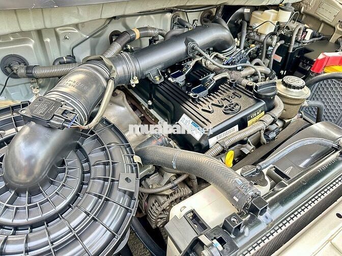 Toyota Innova 2014