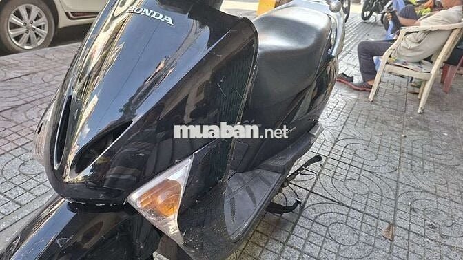 Honda Lead 110 Đen Xăng