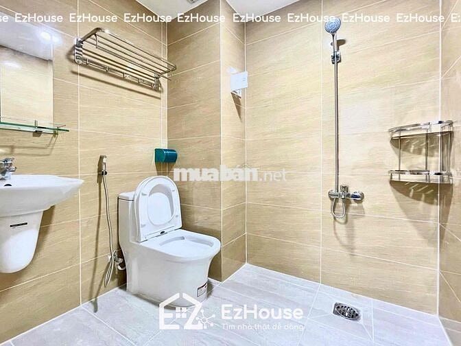 STUDIO CỬA SỔ TRỜI SIÊU THOÁNG GẦN SÂN VẬN ĐỘNG PHÚ THỌ