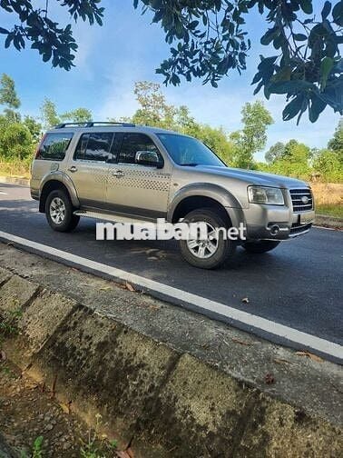 Ford Everest 2008 4x2 MT Vàng cát