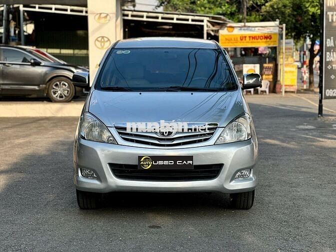 Toyota Innova 2009 