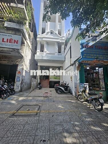 HẾT HĐ THUÊ NÊN CẦN BÁN 239 LÝ THÁI TỔ, QUẬN 10 CÁCH CV GIỌT NƯỚC 500M