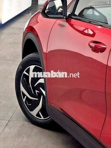 VinFast VF MPV 7 Đỏ 7 chỗ