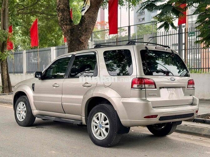 Ford Escape 2.3 2009 Vàng cát Tự động