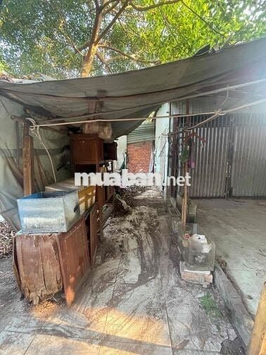 phòng trọ khép kín ngay nhà thi đấu trường Nông Lâm