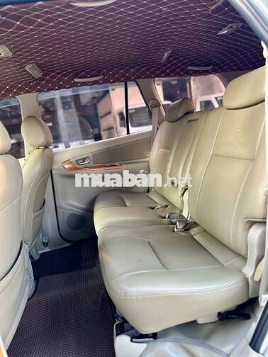 Toyota Innova 2009 