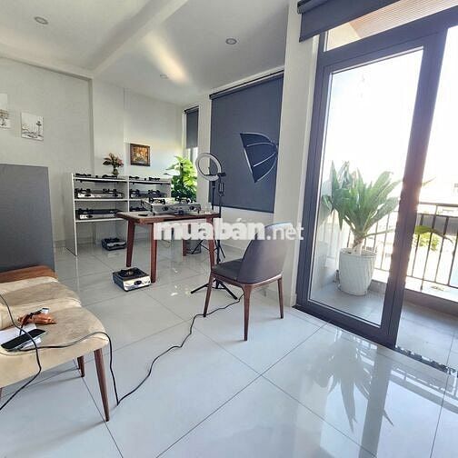 cho thuê nguyên tầng 2 tòa nhà TL 10 & Lê Đình Cẩn, 6 x 14m, 3pn2wc