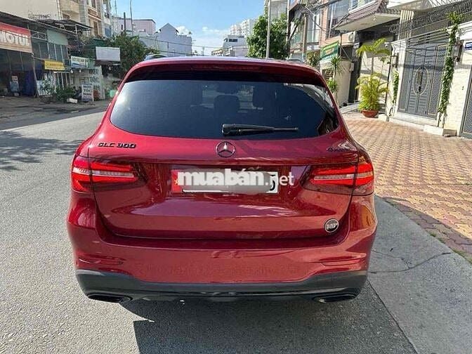 Mercedes GLC300 4matic sx 2017 60000km Đỏ