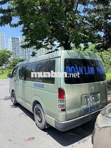 Toyota Hiace 16 chỗ Xanh lá (hạ tải 6 chổ) - bán