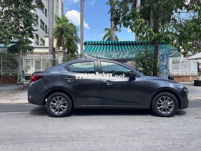 Mazda 2 cuối 2024 Xám Titan Like New