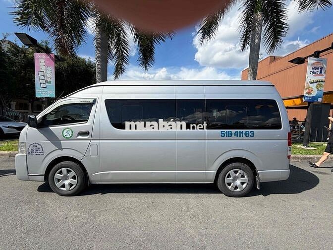 Toyota Hiace 2018 Dầu Bạc 156224 km