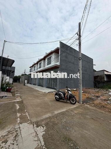 CHỦ NGỘP CẦN BÁN GẤP ĐẤT SÁT ĐƯỜNG DT 768 THẠNH PHÚ