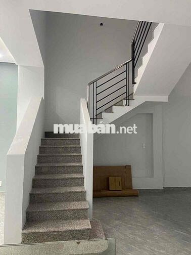 Cho thuê nhà hầm 2 lầu KDC Bình Lợi 7x18m, 6PN, giá chỉ 45 triệu/t