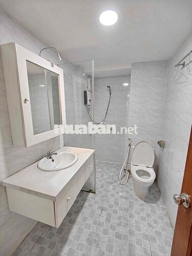 ⚡️2Ph Ngủ Full NT - Cửa Sổ Lớn - Nằm Ngay Ngã Tư Lhus Nhuận